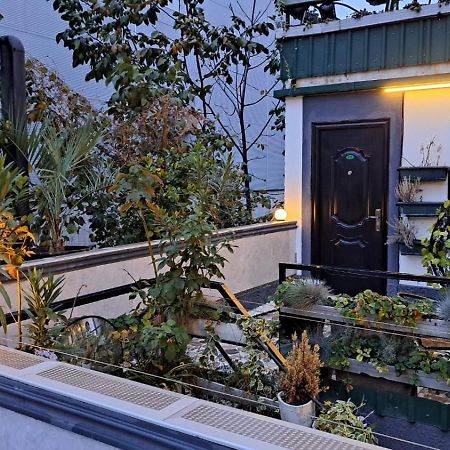Kai Hotel Bar Тбилиси Екстериор снимка